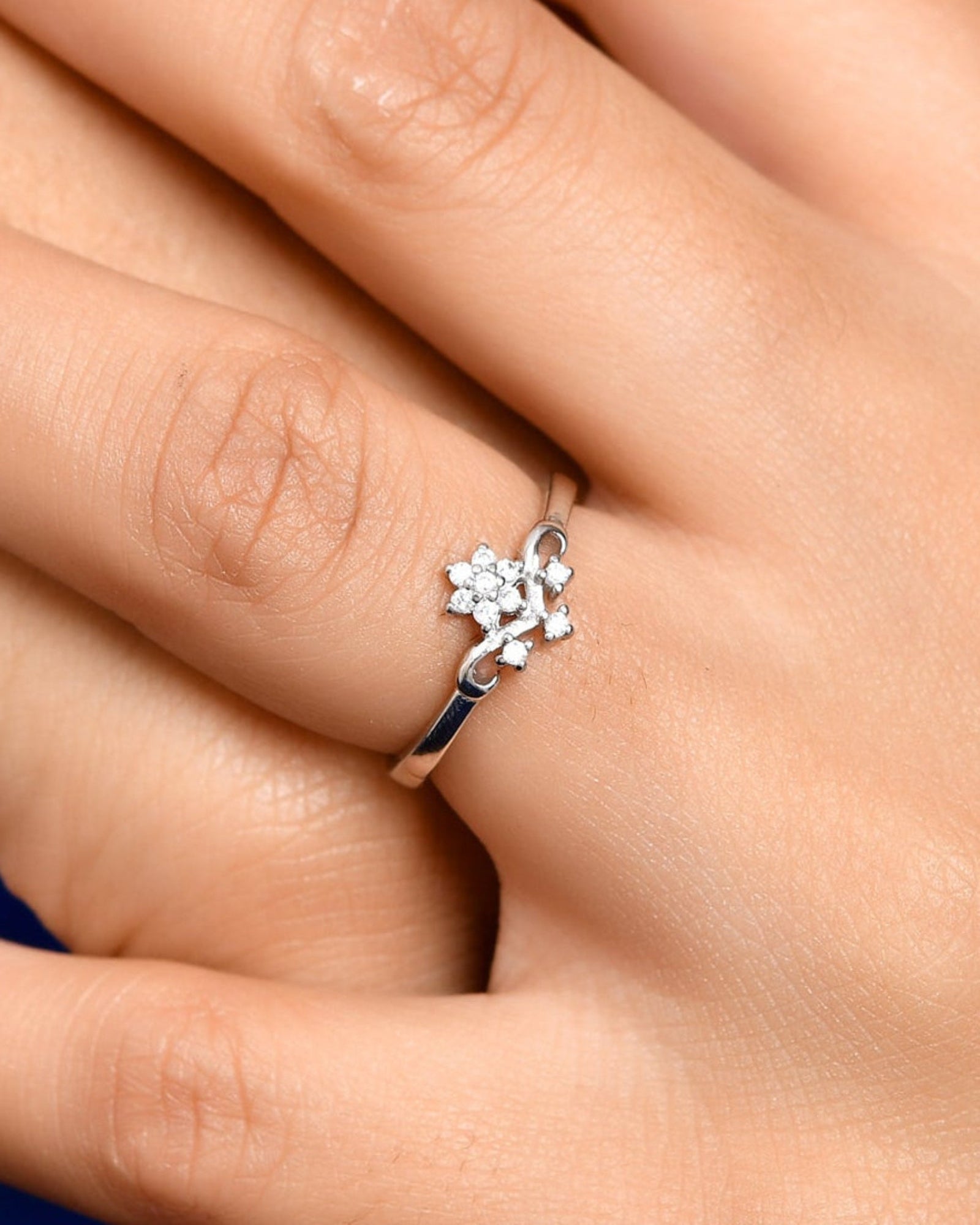 Eira Ring