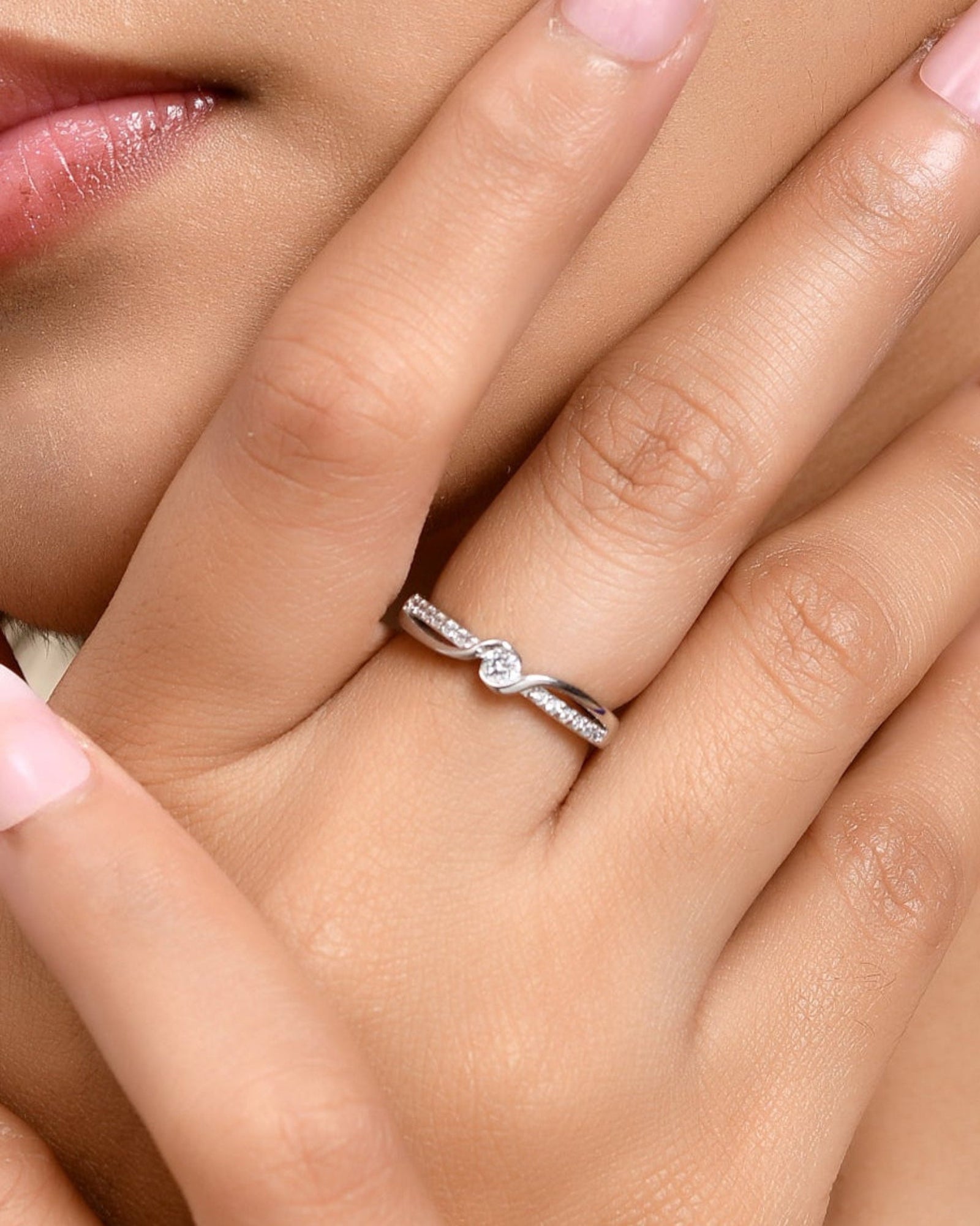 Nuvia Ring