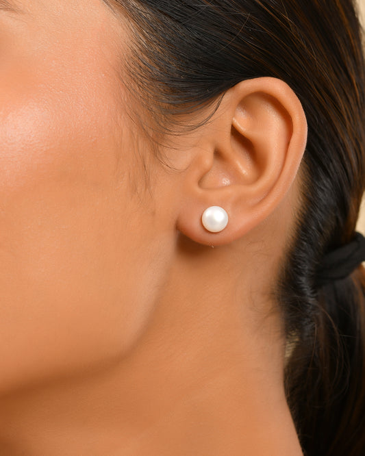 Pearl Studs