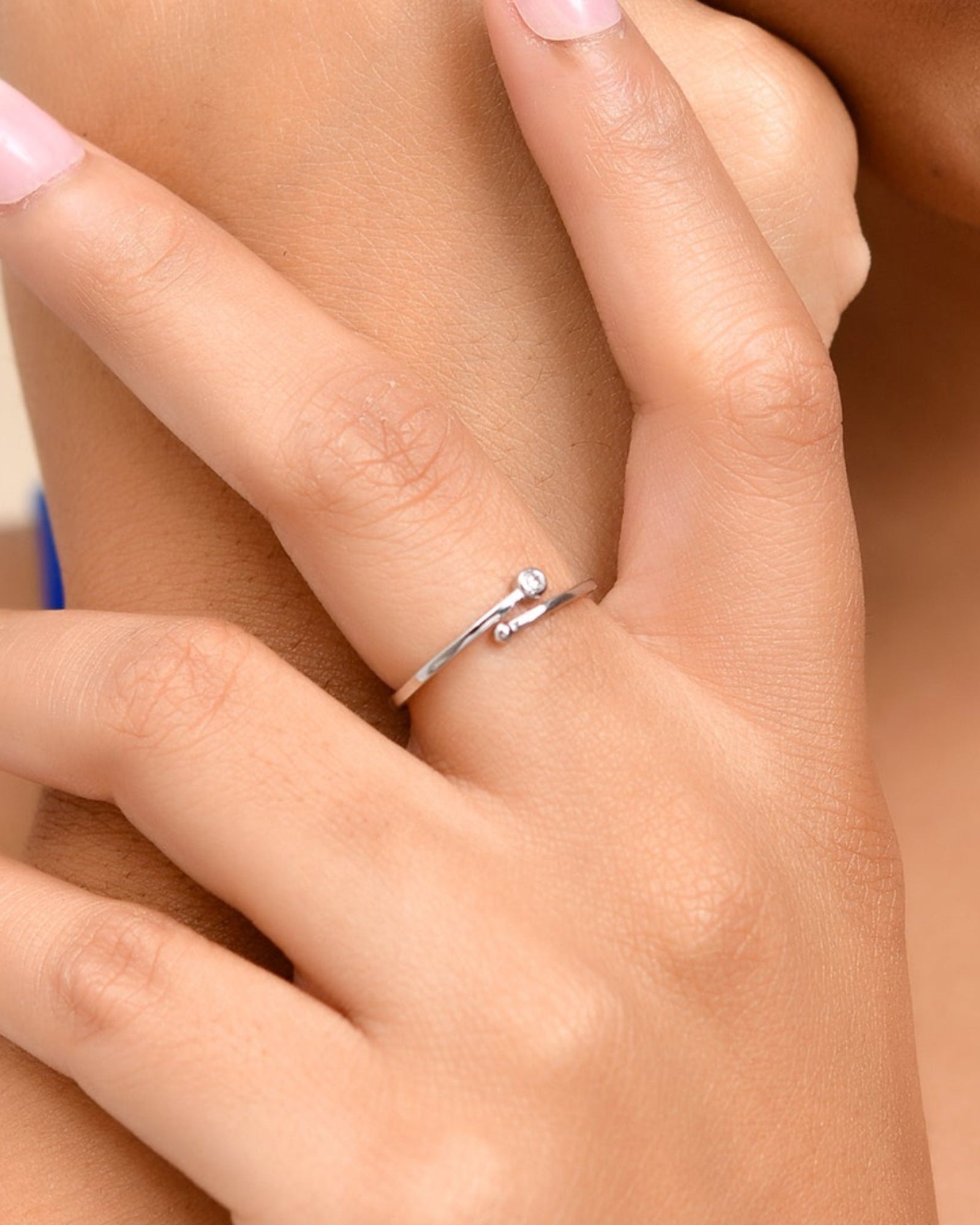 Single Spark Ring