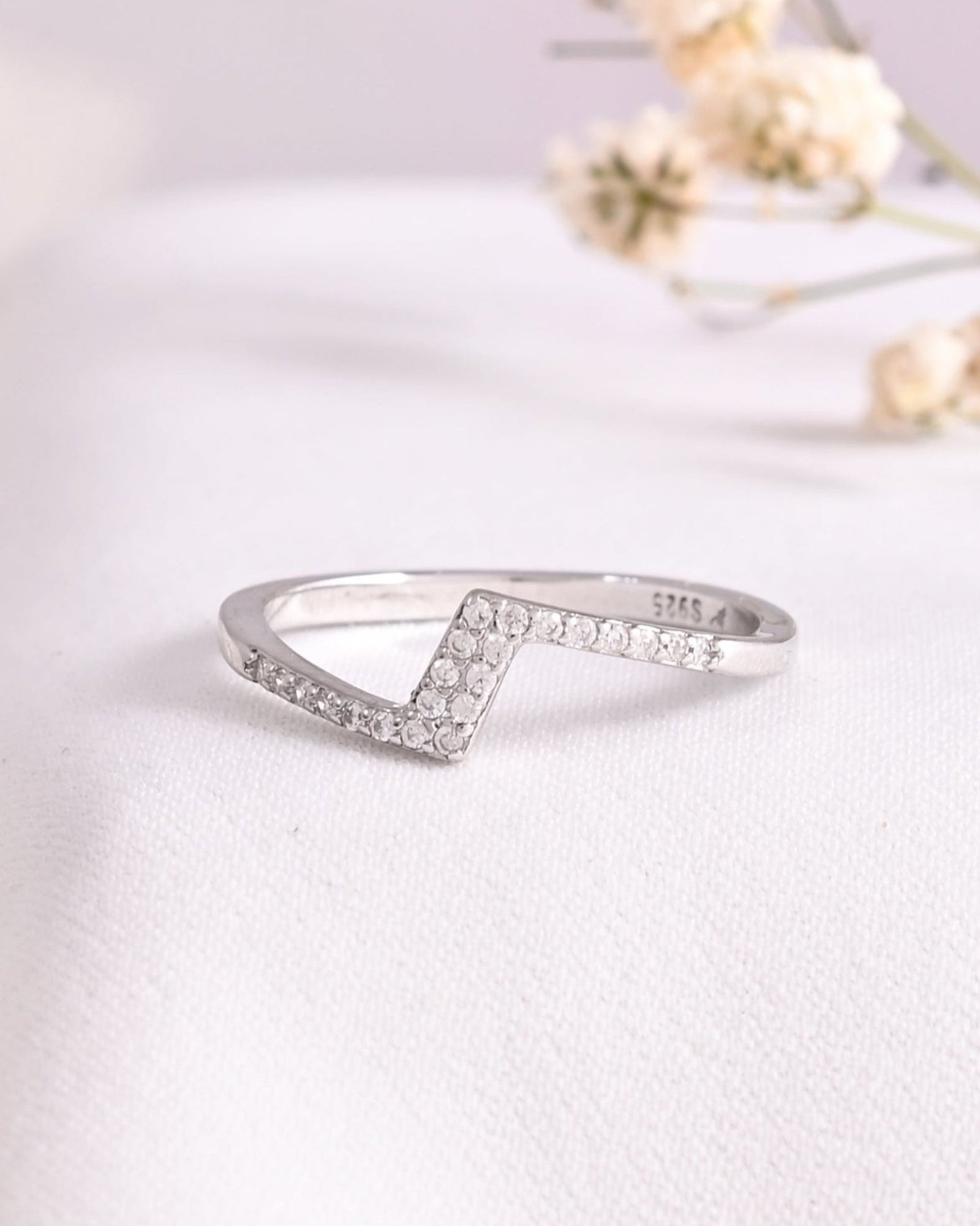 Vera Ring