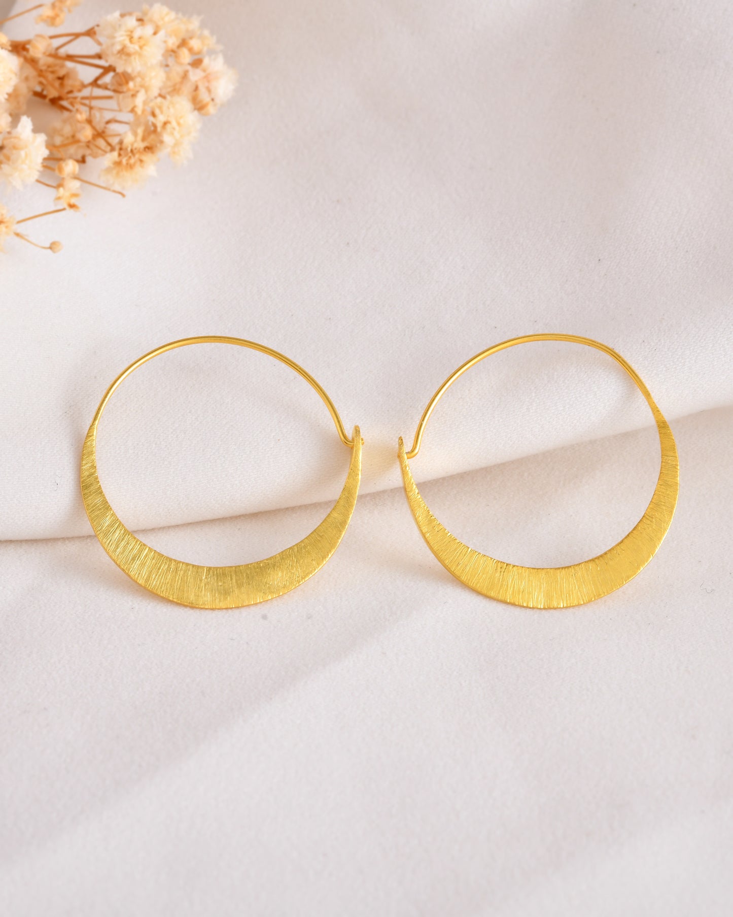 Crescent Hoops