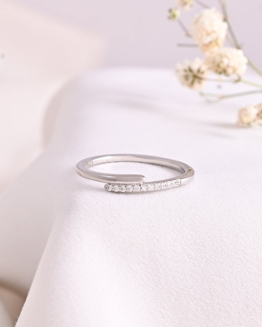 Divine Interlace Ring