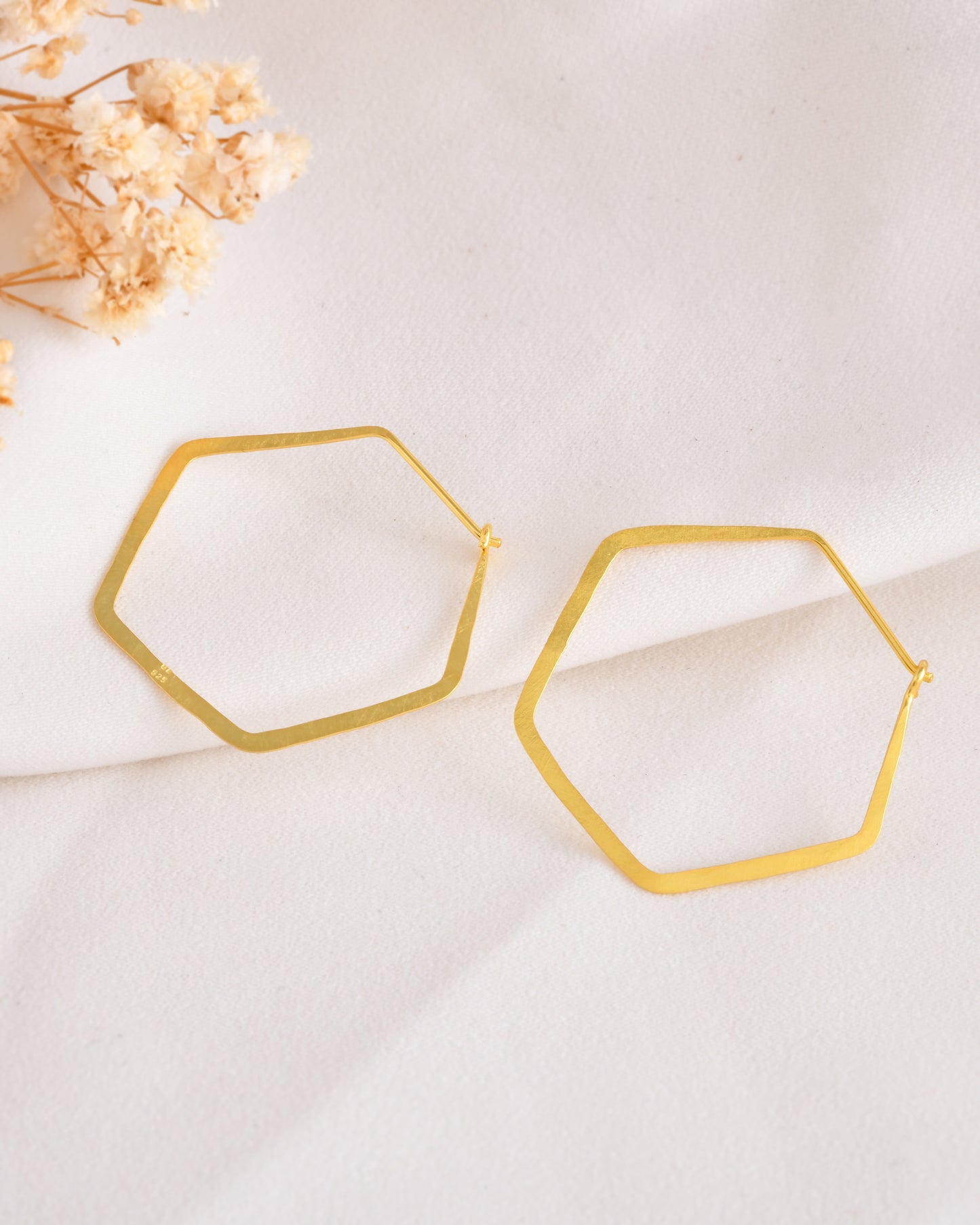 Hexagon Hoops