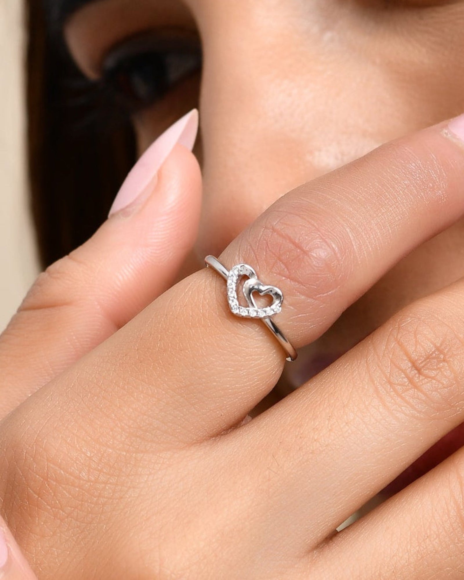Isola Ring