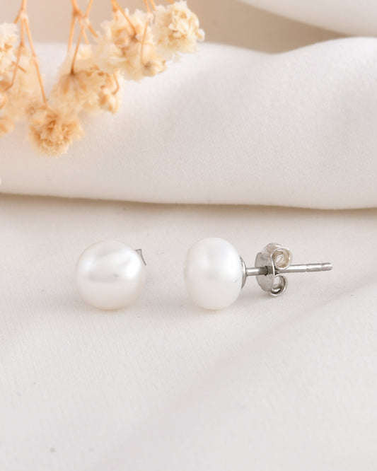Pearl Studs