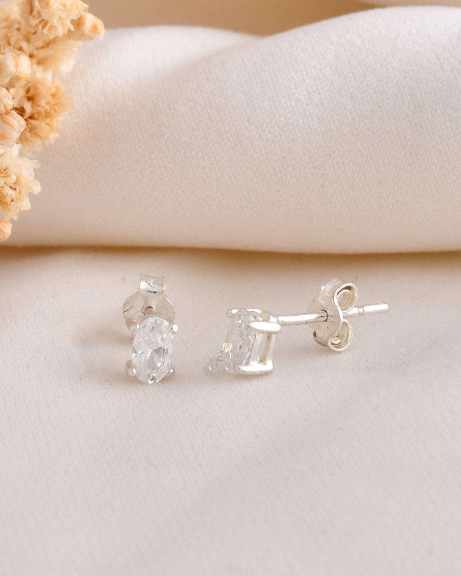 Pure Oval Studs