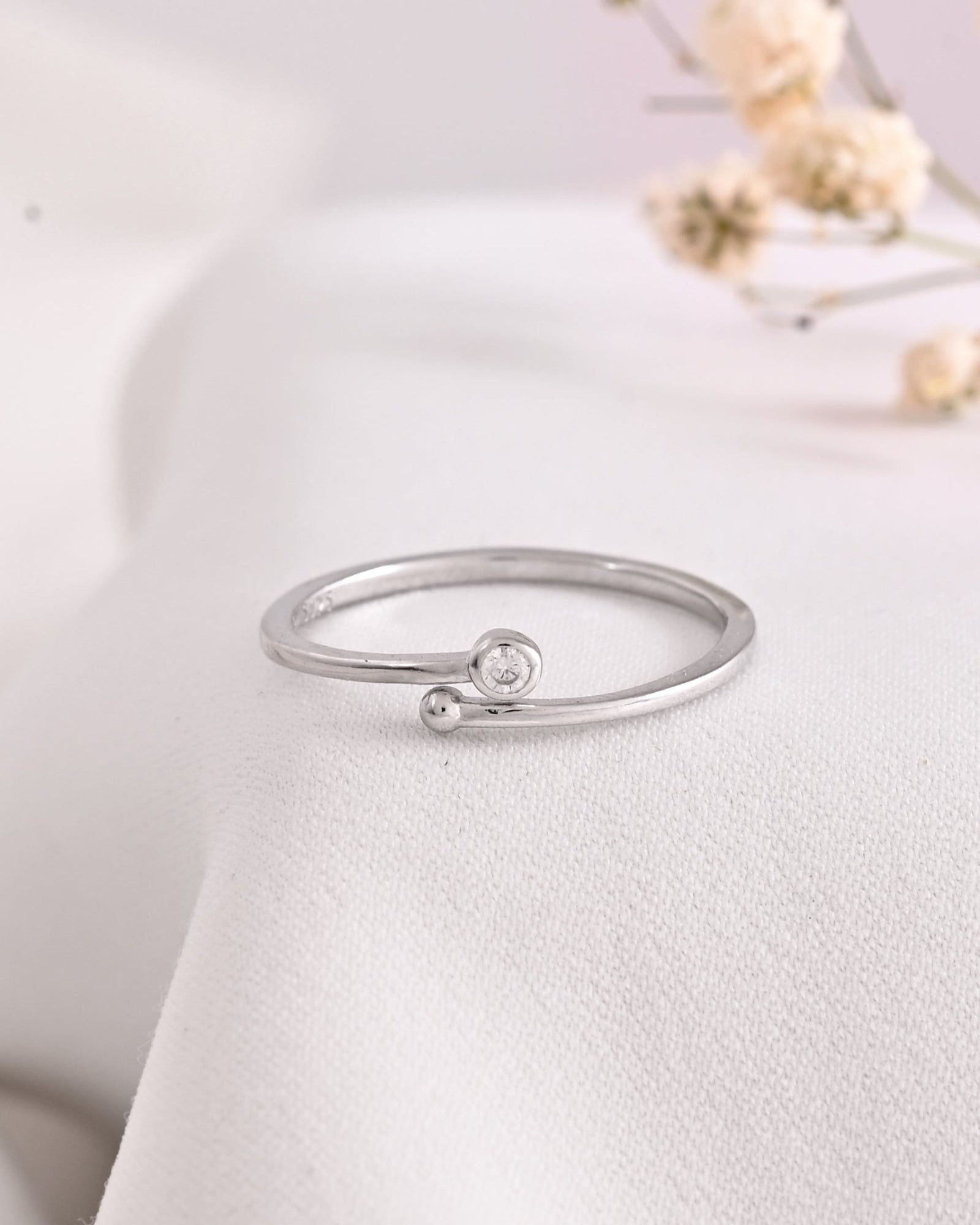 Single Spark Ring