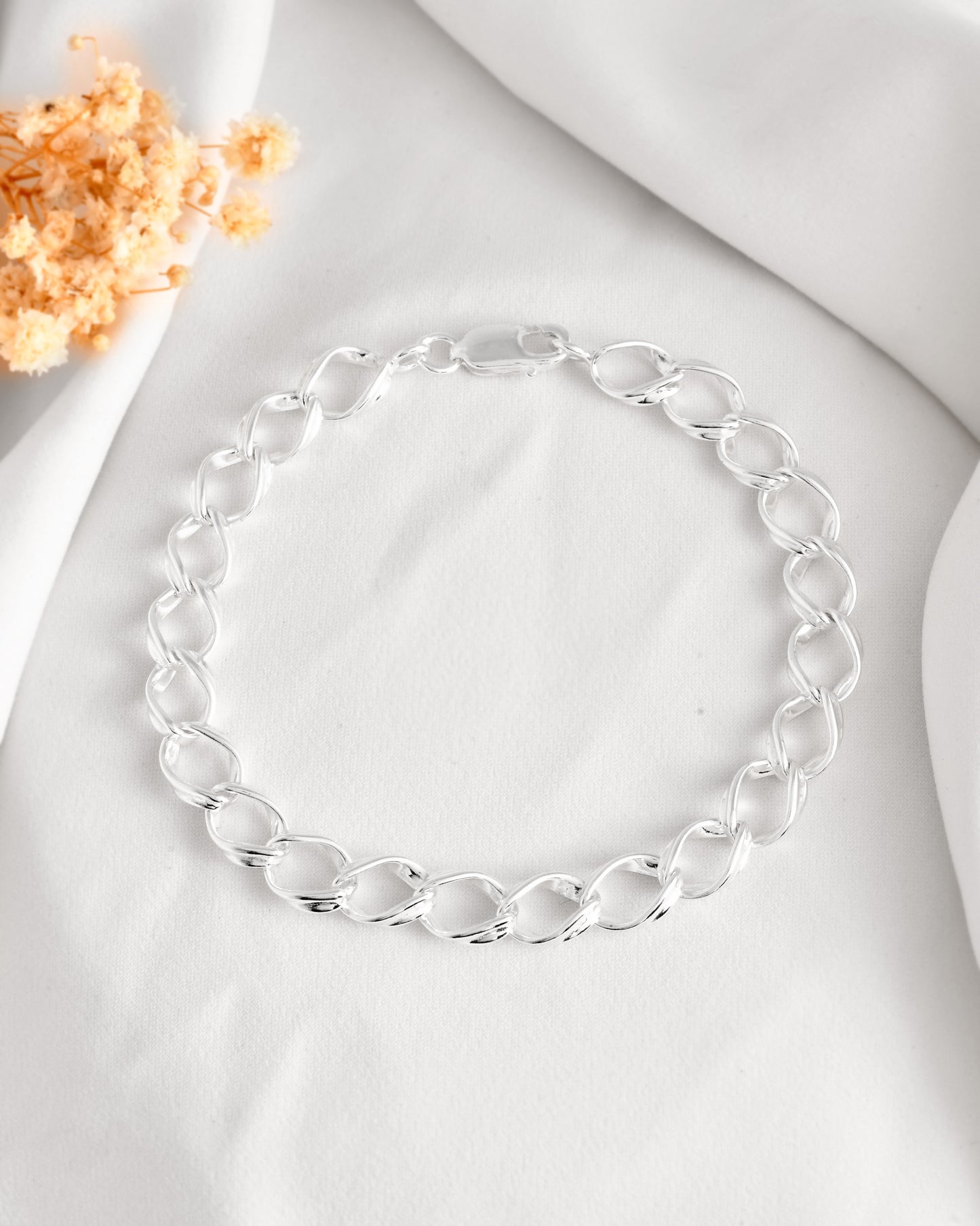 Sleek Helix Bracelet