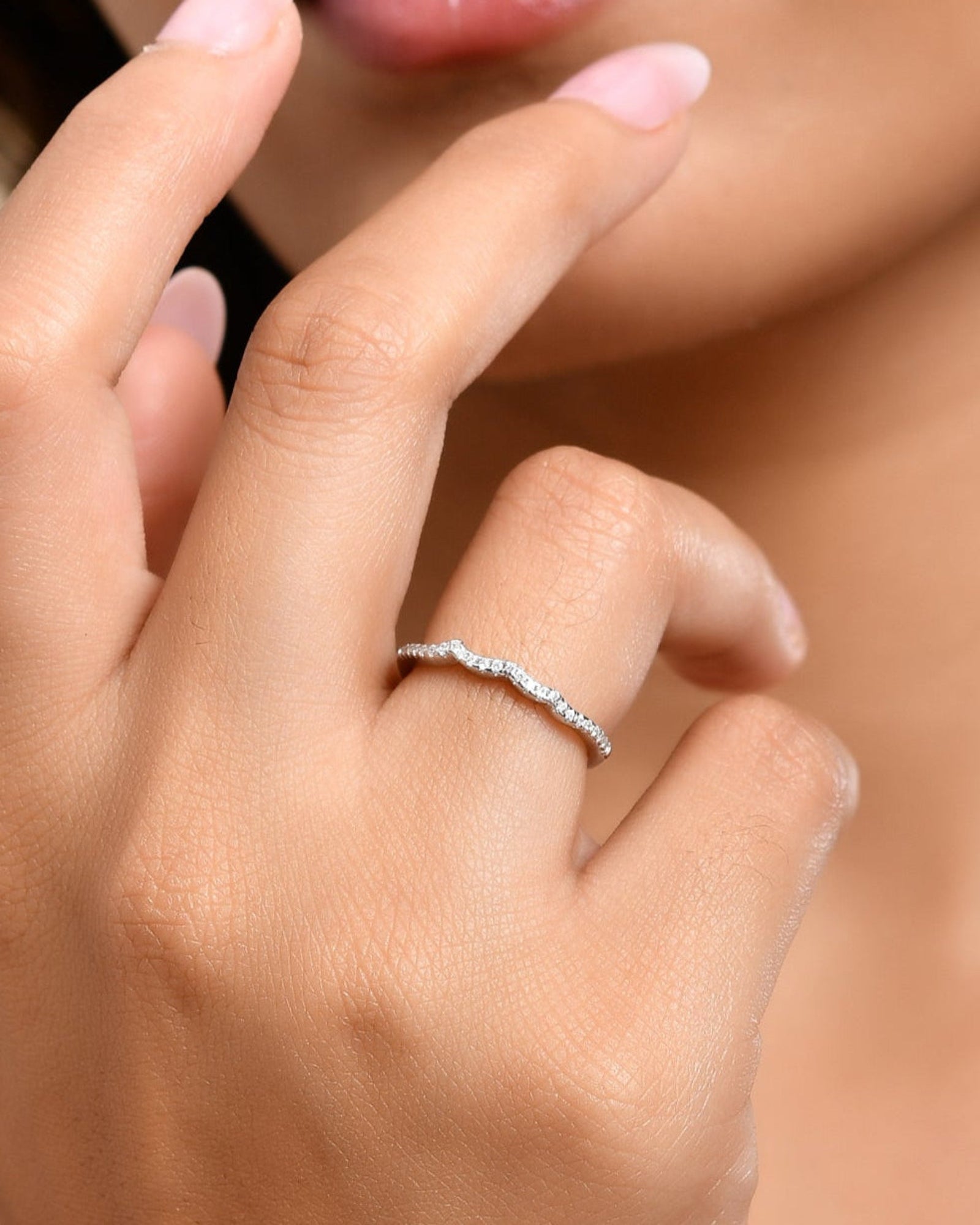 Waves Ring